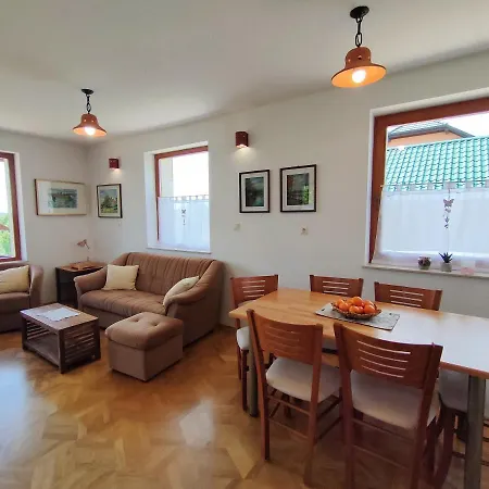 度假居 Sovica & Tree House Sveti Jurij ob Scavnici