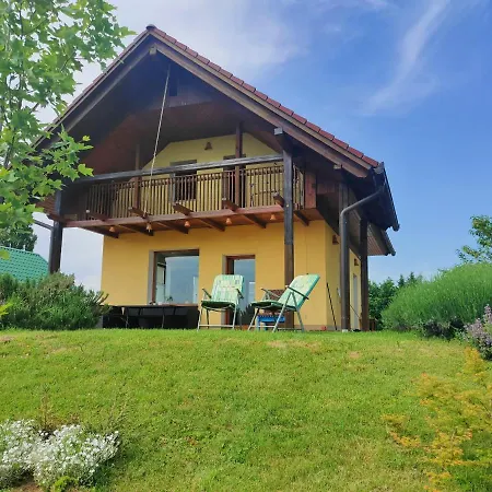 Sovica & Tree House 度假居