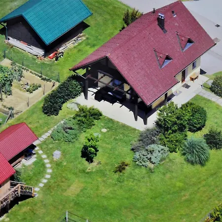 度假居 Sovica & Tree House